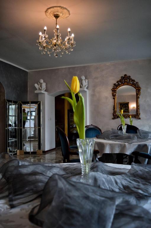 Villa Romeo Brzeg Exteriör bild